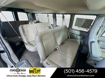 2023 Chevrolet Express Passenger RWD 3500 Extended Wheelbase LT