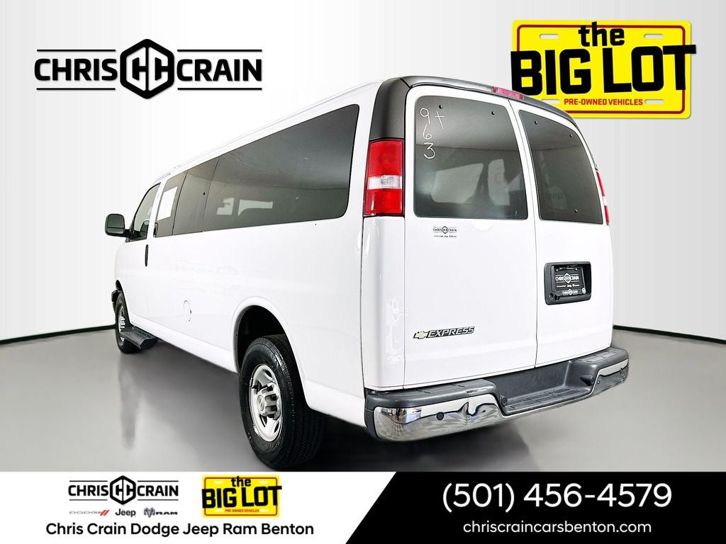 2023 Chevrolet Express Passenger RWD 3500 Extended Wheelbase LT