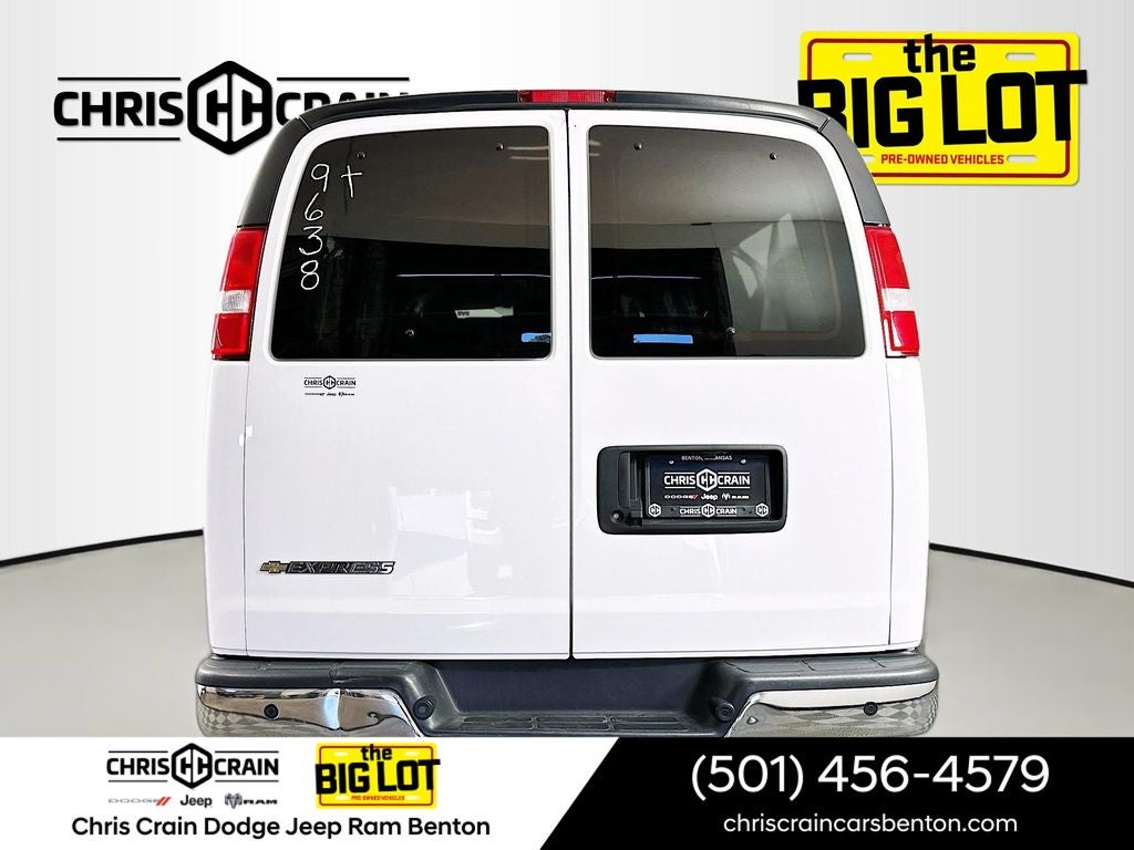 2023 Chevrolet Express Passenger RWD 3500 Extended Wheelbase LT