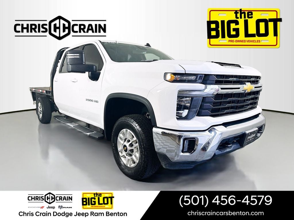 2024 Chevrolet Silverado HD LT 4WD Crew Cab Standard Box's photo