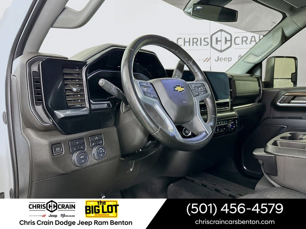 2024 Chevrolet Silverado 2500HD 4WD Crew Cab Standard Bed LT