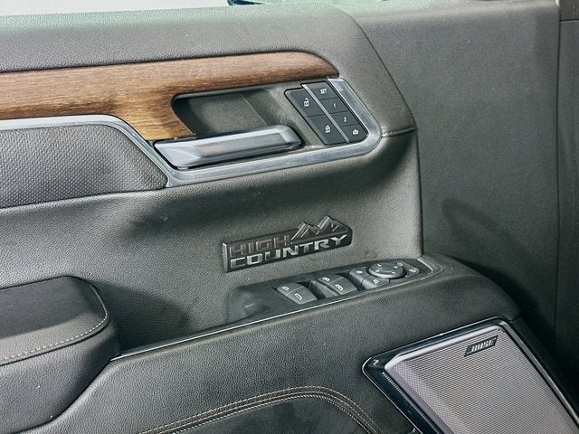 2023 Chevrolet Silverado 1500 4WD Crew Cab Short Bed High Country