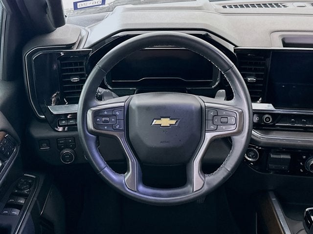 2023 Chevrolet Silverado 1500 4WD Crew Cab Short Bed High Country