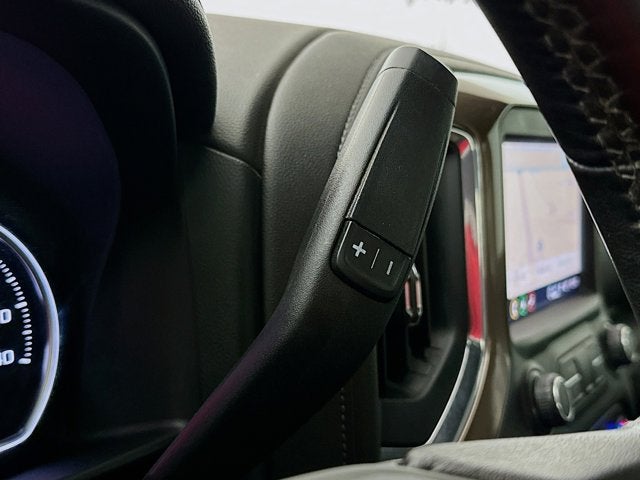 2021 Chevrolet Silverado 1500 4WD Crew Cab Short Bed High Country