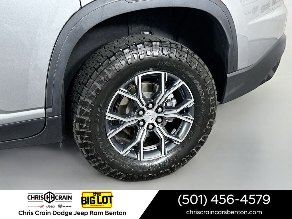 2024 GMC Acadia AWD AT4