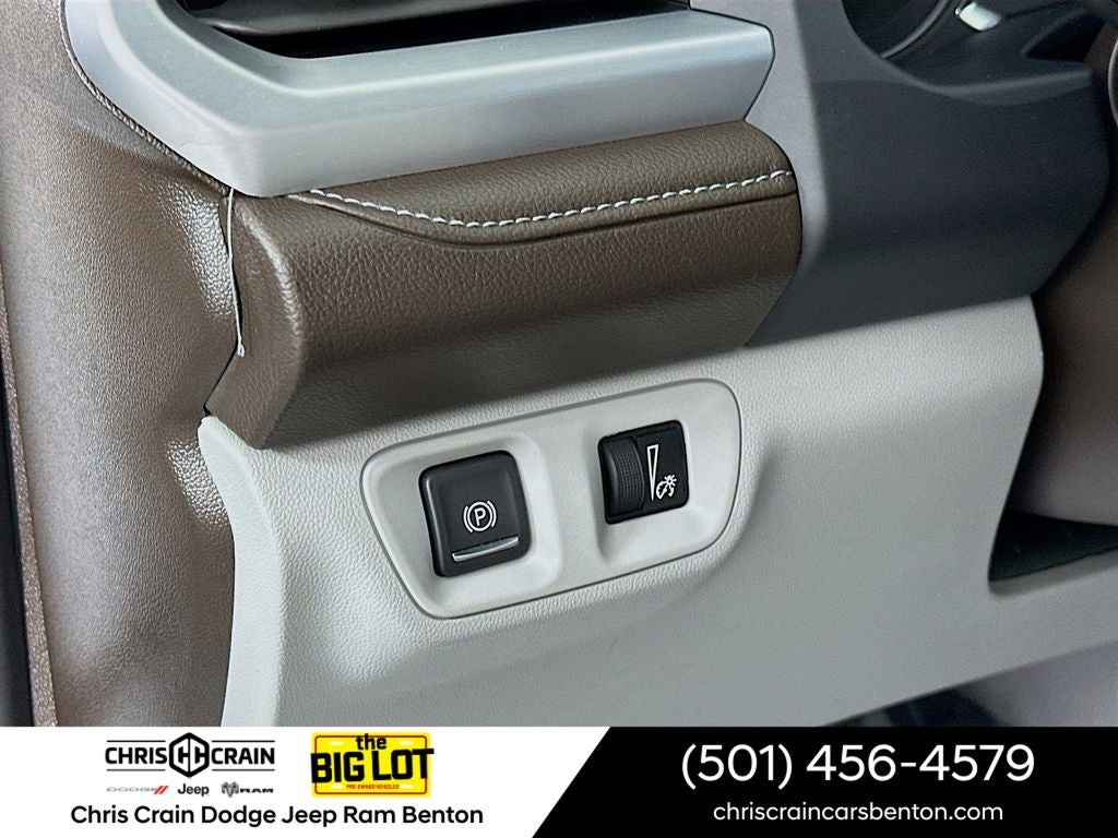 2023 GMC Acadia FWD SLT