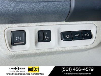 2023 GMC Acadia AWD Denali