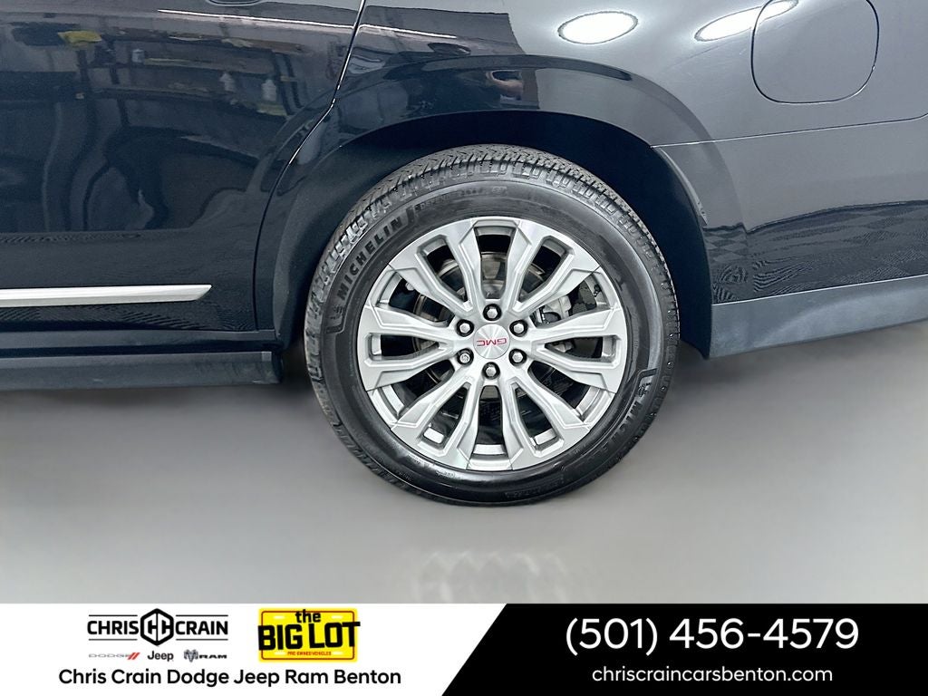 2022 GMC Yukon 4WD Denali