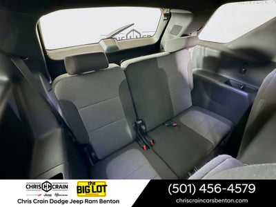 2023 Chevrolet Traverse FWD LT Cloth