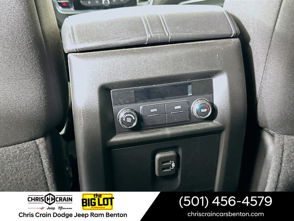 2023 Chevrolet Traverse FWD LT Cloth