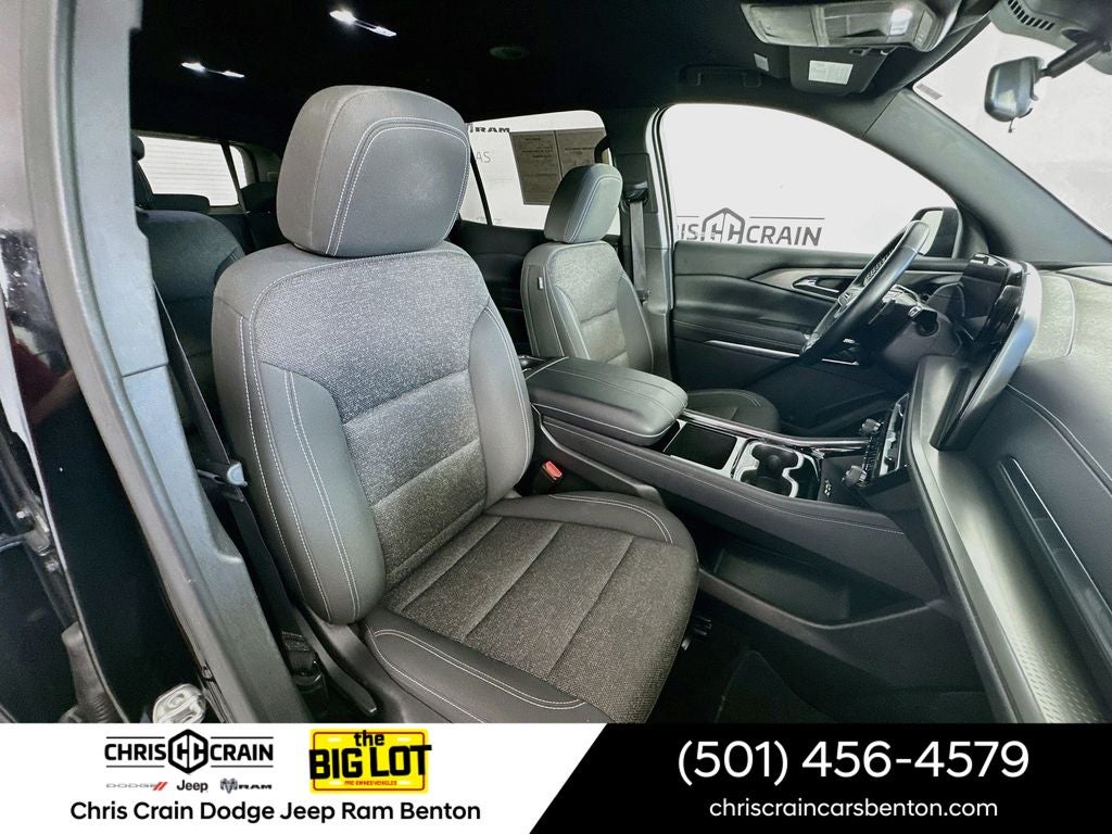 2025 Chevrolet Traverse FWD LT