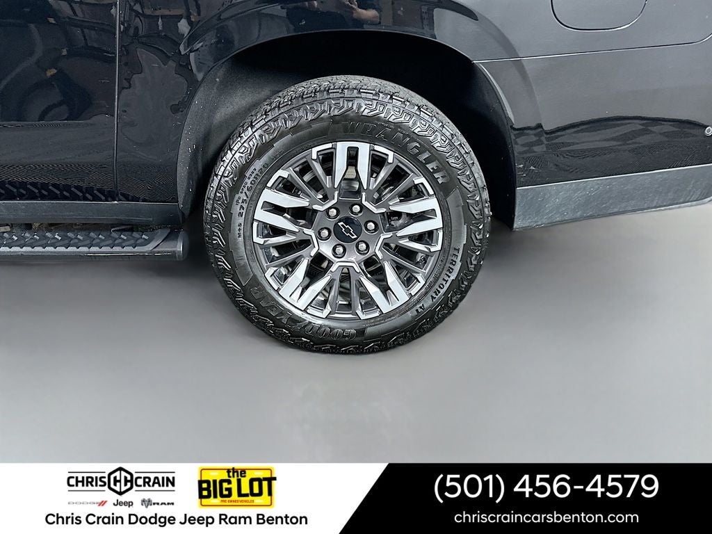 2025 Chevrolet Suburban 4WD Z71