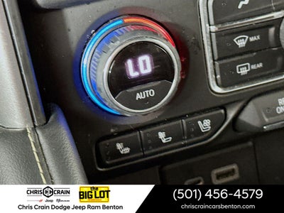 2023 Chevrolet Suburban 2WD Premier