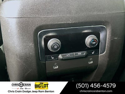 2023 Chevrolet Suburban 2WD Premier