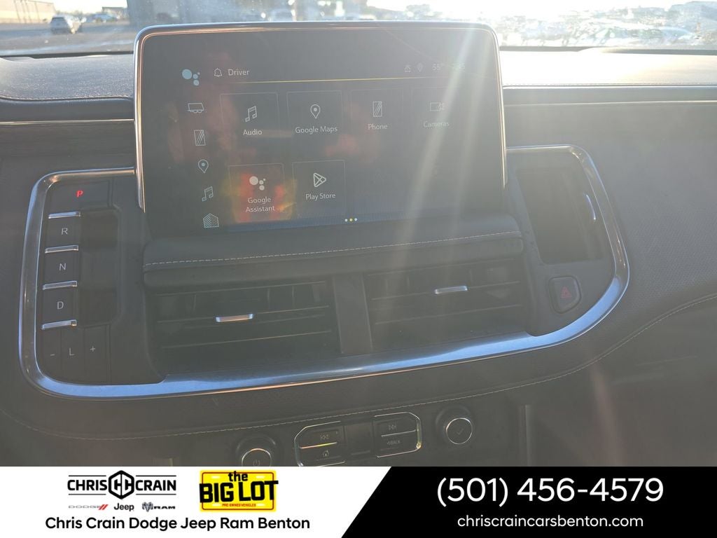 2023 Chevrolet Suburban 4WD Premier