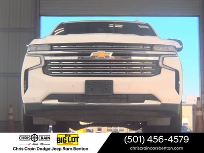 2023 Chevrolet Suburban 4WD Premier