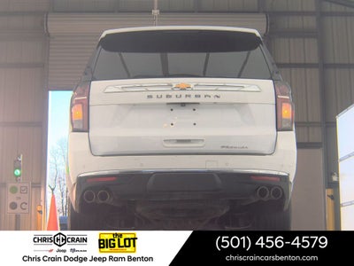 2023 Chevrolet Suburban 4WD Premier