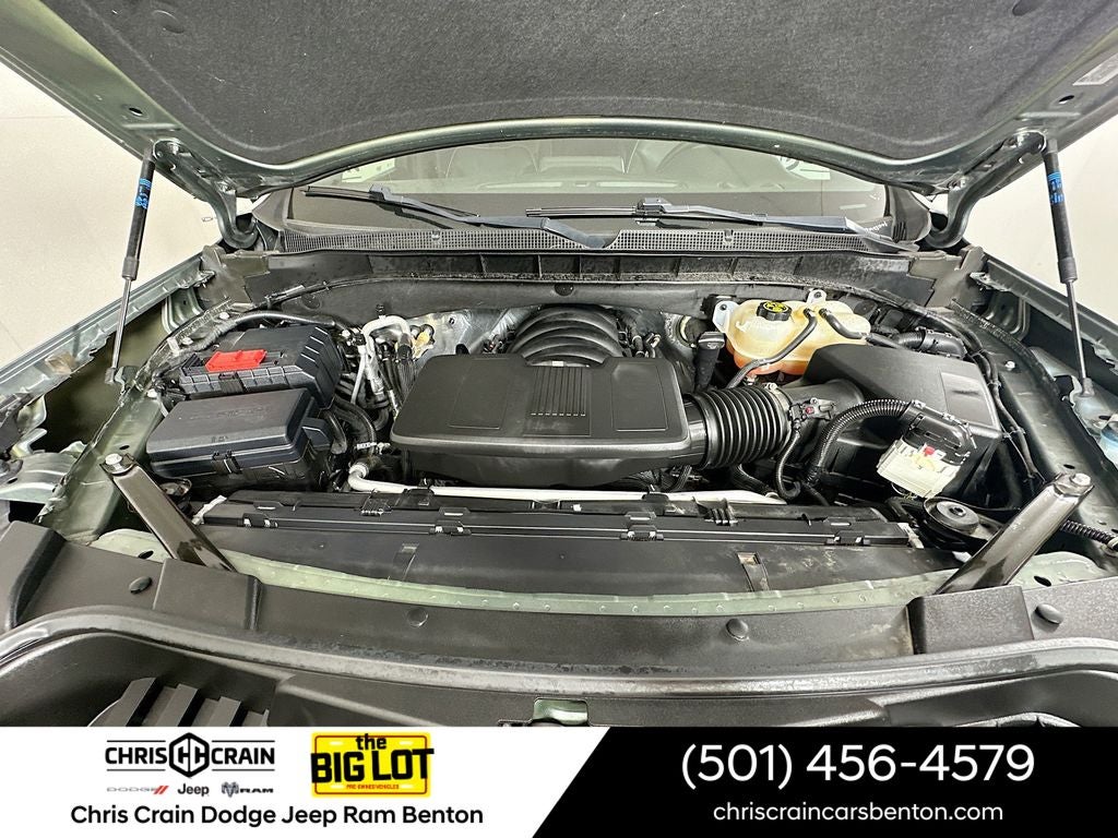 2023 Chevrolet Suburban 4WD Premier