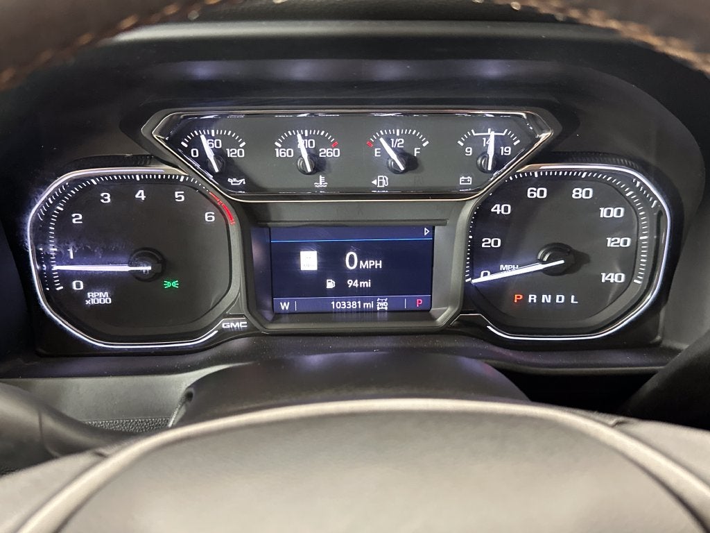 2022 GMC Sierra 2500HD 4WD Crew Cab Standard Bed AT4