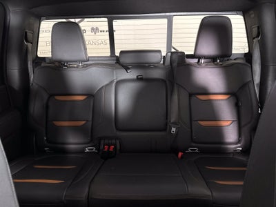 2022 GMC Sierra 2500HD 4WD Crew Cab Standard Bed AT4