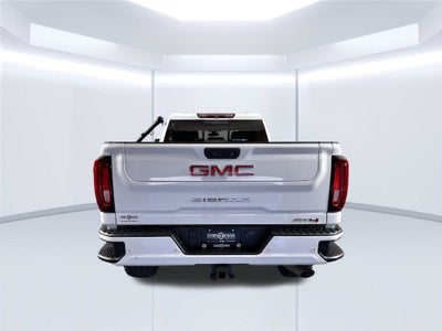 2022 GMC Sierra 2500HD 4WD Crew Cab Standard Bed AT4
