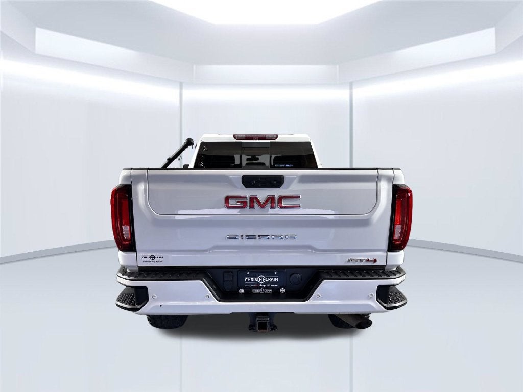 2022 GMC Sierra 2500HD 4WD Crew Cab Standard Bed AT4