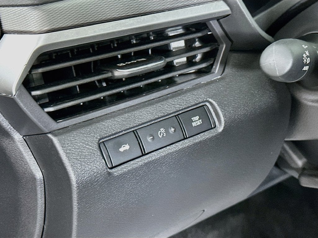 2026 Nissan Altima SR FWD