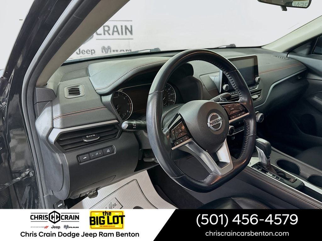 2021 Nissan Altima SR FWD