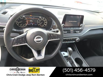 2025 Nissan Altima SV FWD