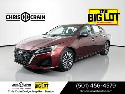 2025 Nissan Altima SV FWD