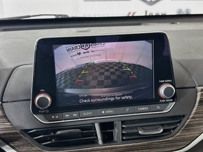 2025 Nissan Altima SV FWD