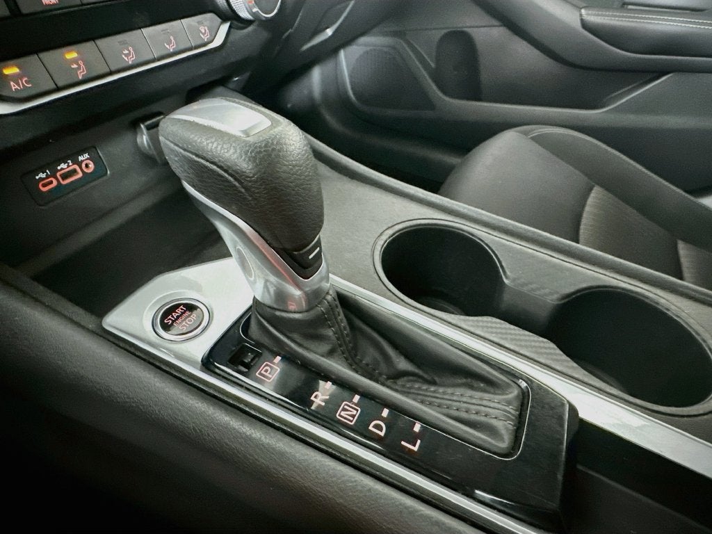 2025 Nissan Altima SV FWD
