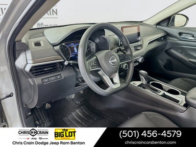 2024 Nissan Altima SV FWD