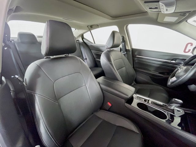 2023 Nissan Altima SL FWD