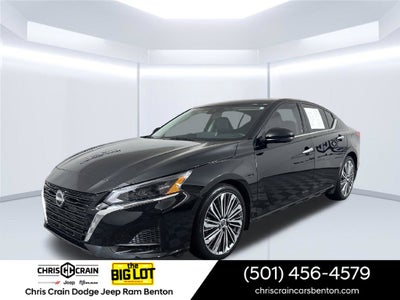 2023 Nissan Altima SL FWD