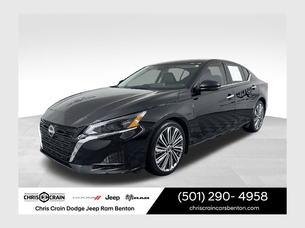 2023 Nissan Altima SL FWD
