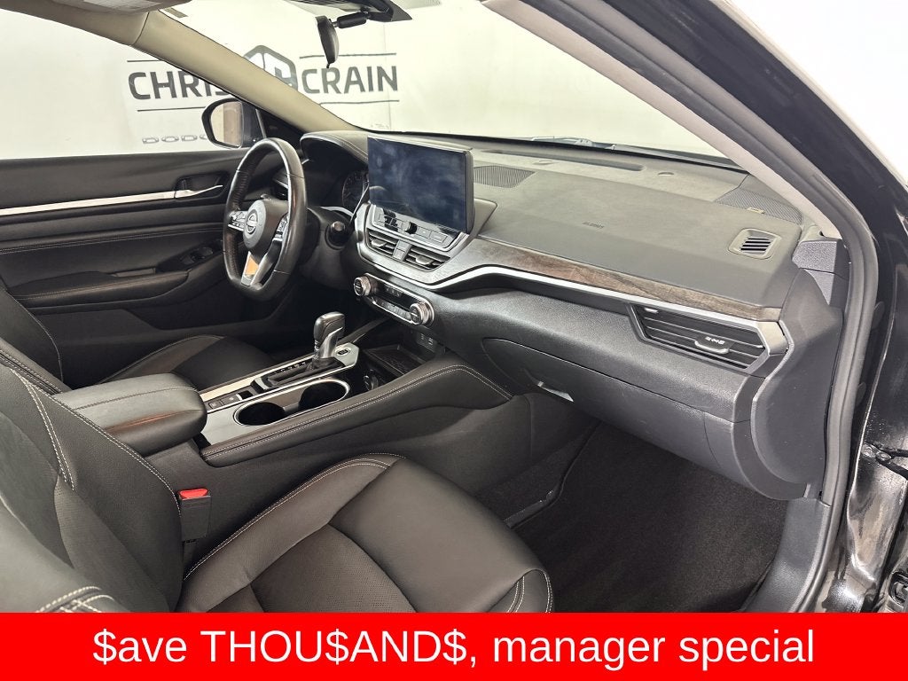 2023 Nissan Altima SL FWD