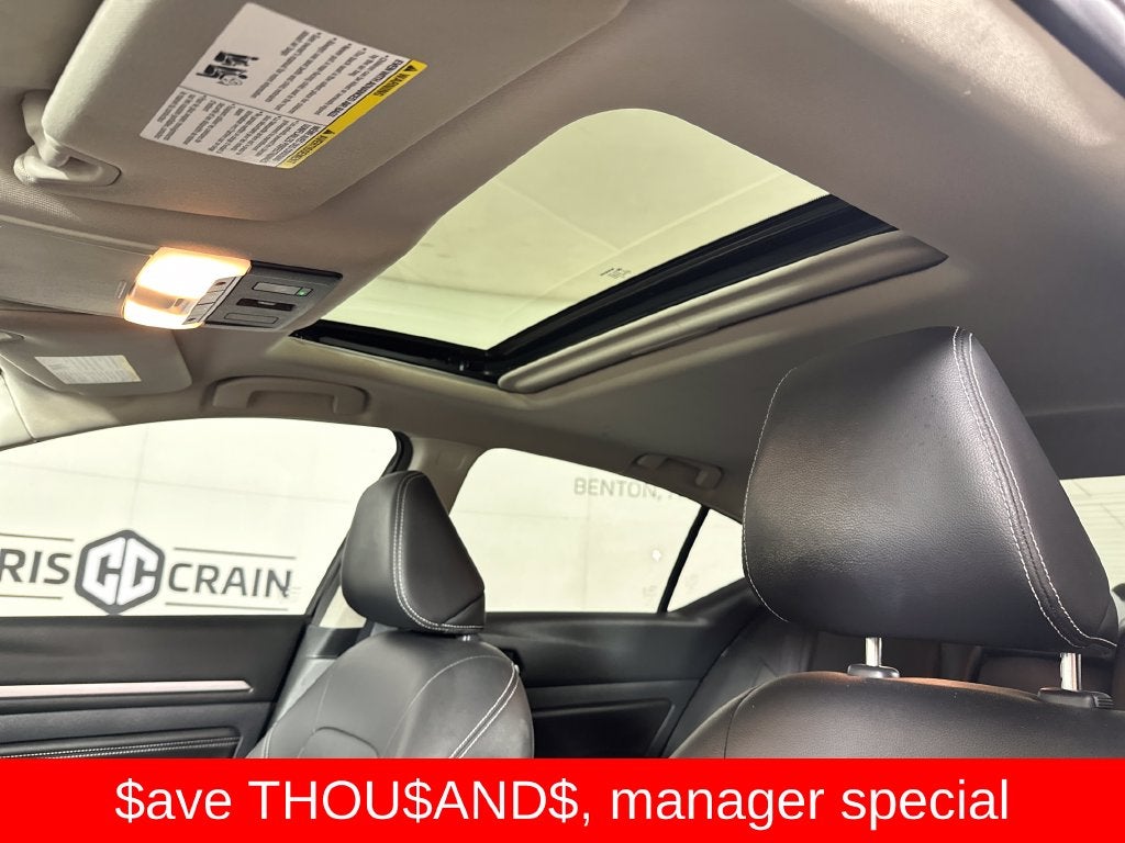 2023 Nissan Altima SL FWD