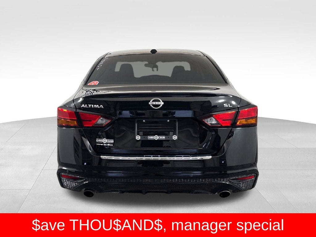 2023 Nissan Altima SL FWD