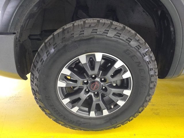 2023 Nissan TITAN Crew Cab PRO-4X 4x4