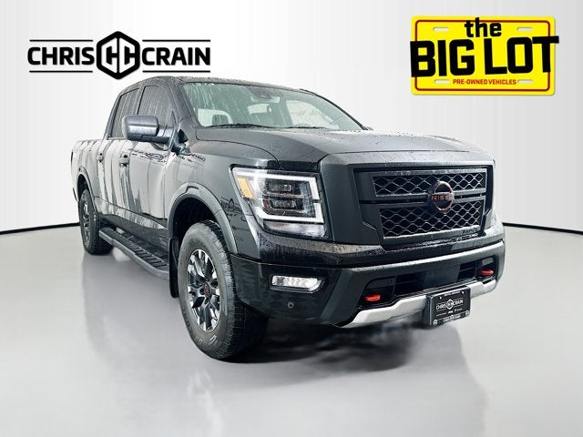 2024 Nissan TITAN Crew Cab PRO-4X 4x4