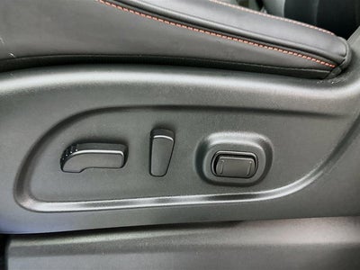 2024 Nissan TITAN Crew Cab PRO-4X 4x4