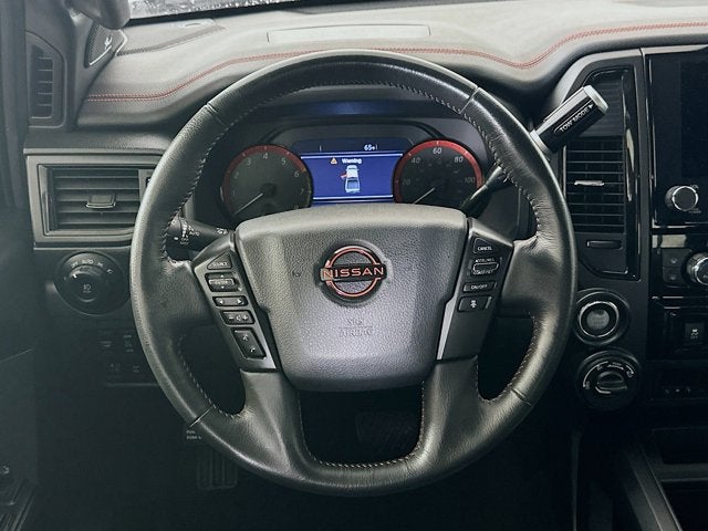 2024 Nissan TITAN Crew Cab PRO-4X 4x4