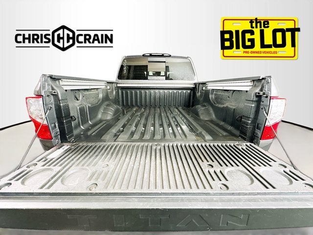 2024 Nissan TITAN Crew Cab SV 4x4