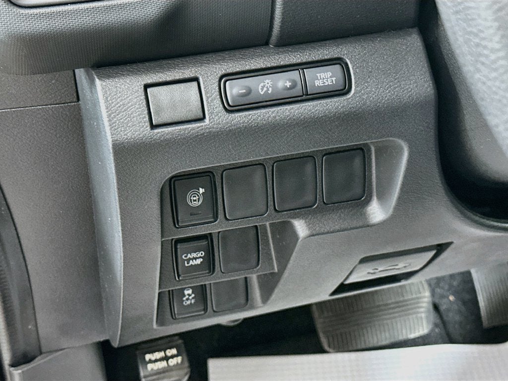 2023 Nissan Frontier Crew Cab S 4x2