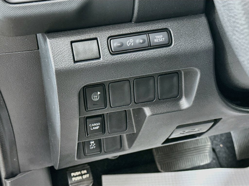 2023 Nissan Frontier Crew Cab S 4x2