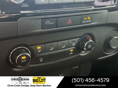 2024 Nissan Frontier Crew Cab SV 4x2