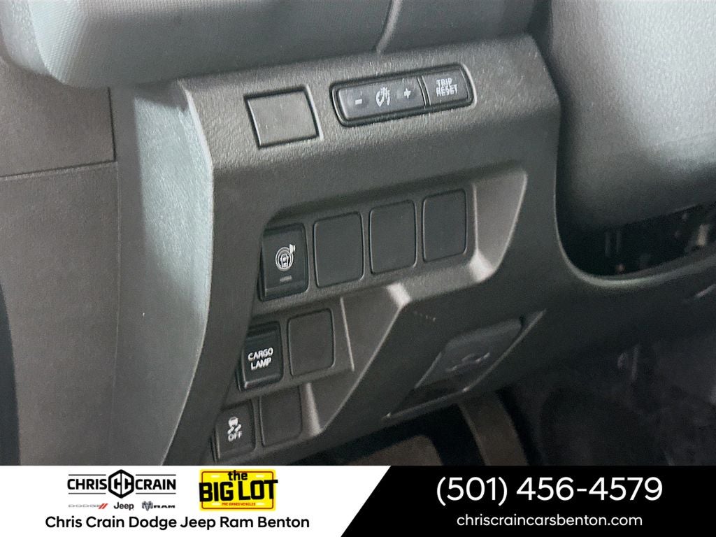 2024 Nissan Frontier Crew Cab SV 4x2