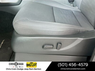 2024 Nissan Frontier Crew Cab SV 4x2