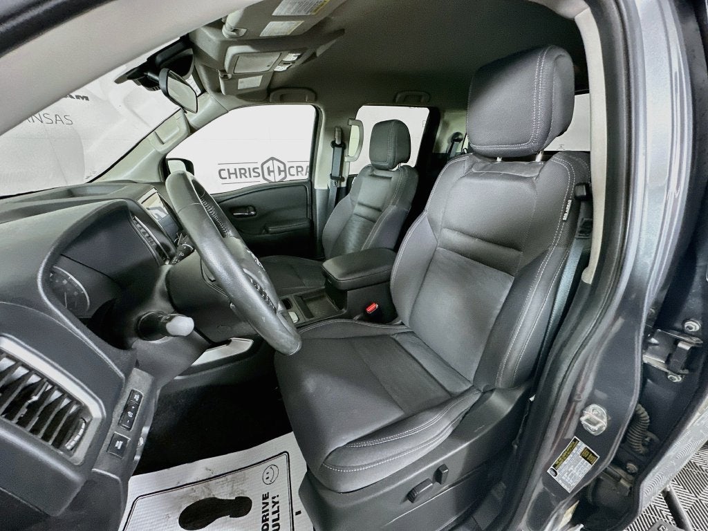 2023 Nissan Frontier Crew Cab SV 4x4